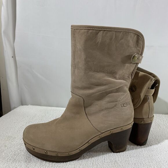 Ugg’s Classic Lynnea Studded Clogs Boots Womens 6 Booties - Picture 8 of 9